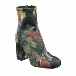 Mia Valencia Block Heel Pullon Booties - Floral